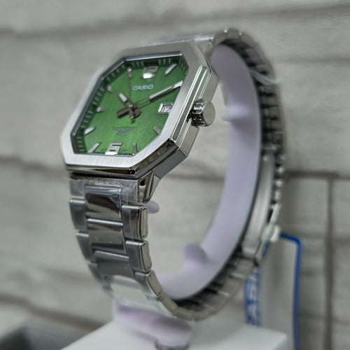 Casio Standard "Octagonal Sport" MTP-B195D-3AVDF Green Dial 38mm Stainless Steel Men's Watch